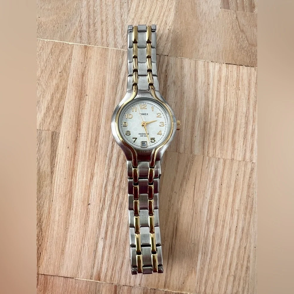 Timex indiglo two-tone ladies dress watch NEW BATTERY